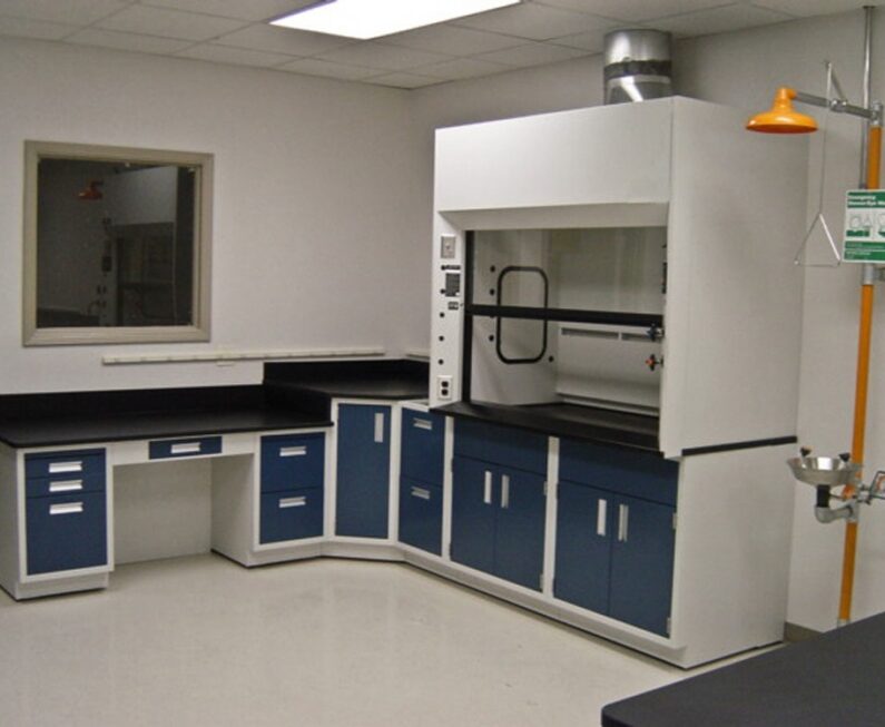 Fume-Hood lab